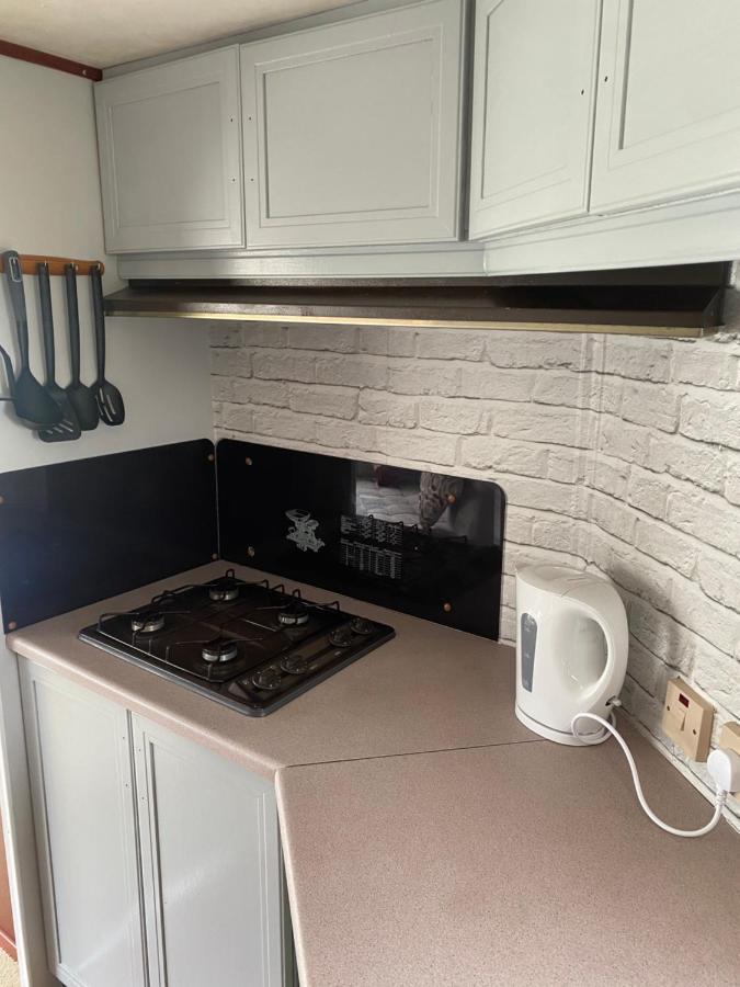 L&g FAMILY HOLIDAYS 8 BERTH CORAL BEACH EMMA MAX 4 ADULTS Ingoldmells Exterior foto